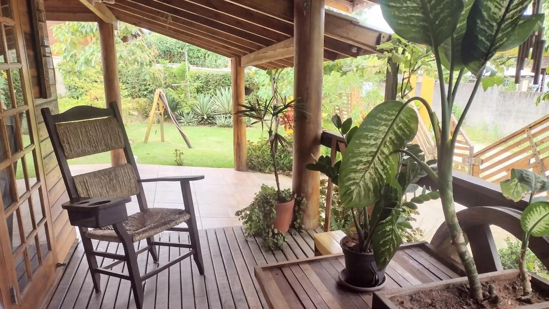 Casa Jardim Ondas Da Barra Para 6 Pessoas 因比图巴 0*,  巴西